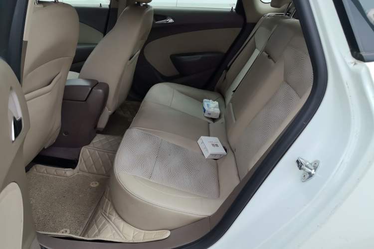 Used Buick GT 2013 GT 1.6L Automatic Fashion Edition Left Rear Seat