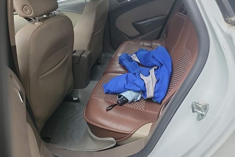 Used Buick GT 2013 GT 1.6L Automatic Fashion Edition Left Rear Seat