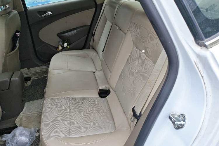 Used Buick GT 2013 GT 1.6L Automatic Fashion Edition Left Rear Seat