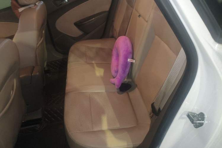 Used Buick GT 2013 GT 1.6L Automatic Fashion Edition Left Rear Seat