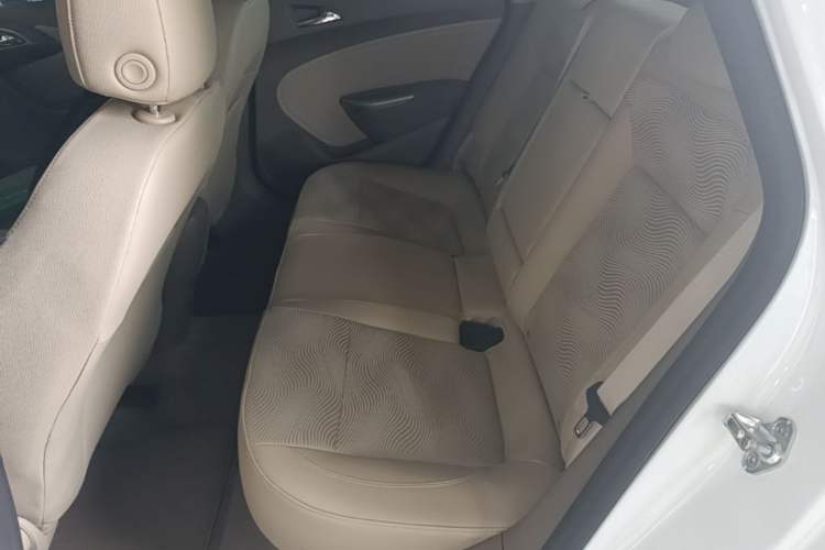 Used Buick GT 2013 GT 1.6L Automatic Fashion Edition Left Rear Seat