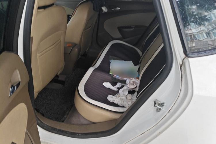 Used Buick GT 2013 GT 1.6L Automatic Fashion Edition Left Rear Seat