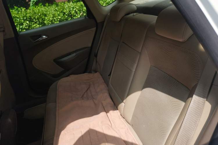 Used Buick GT 2013 GT 1.6L Manual Entry-Level Model Left Rear Seat