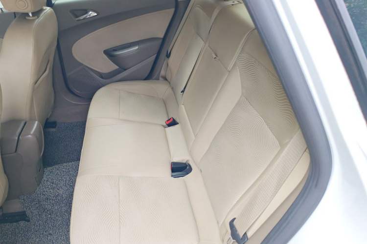 Used Buick GT 2013 GT 1.6L Automatic Fashion Edition Left Rear Seat