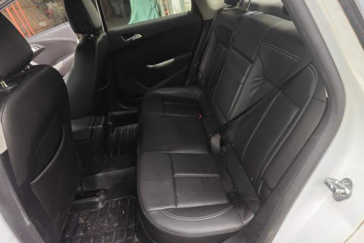 Used Buick GT 2013 GT 1.6T Automatic Fashion Sport Edition Left Rear Seat