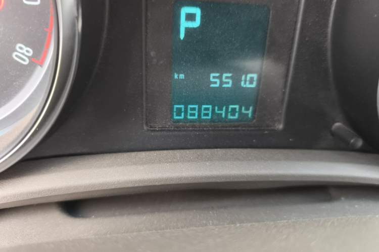 Used Buick GT 2013 GT 1.6L Automatic Fashion Edition Odometer Close Up