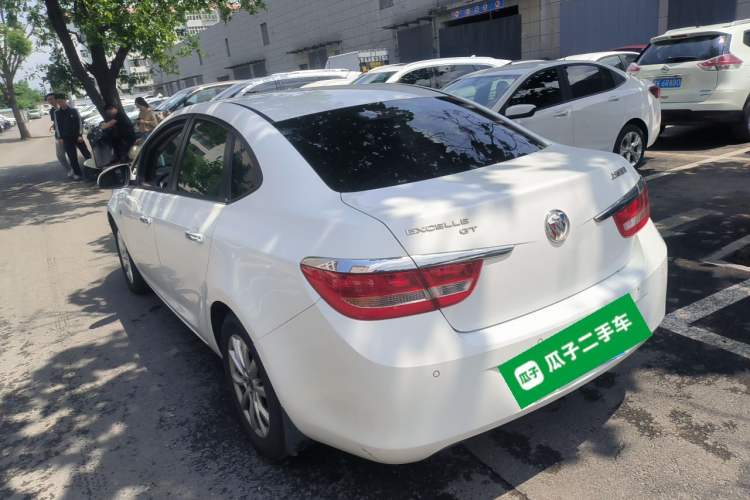 Used Buick GT 2013 GT 1.6L Automatic Fashion Edition Rear Left 45 Deg