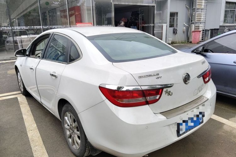 Used Buick GT 2013 GT 1.6L Automatic Fashion Edition Rear Left 45 Deg