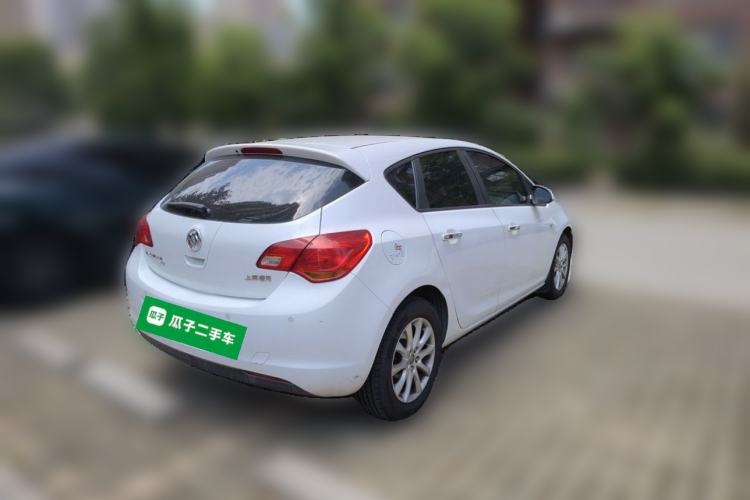 Used Buick GT 2013 XT 1.6L Automatic Fashion Edition Rear Right 45 Deg