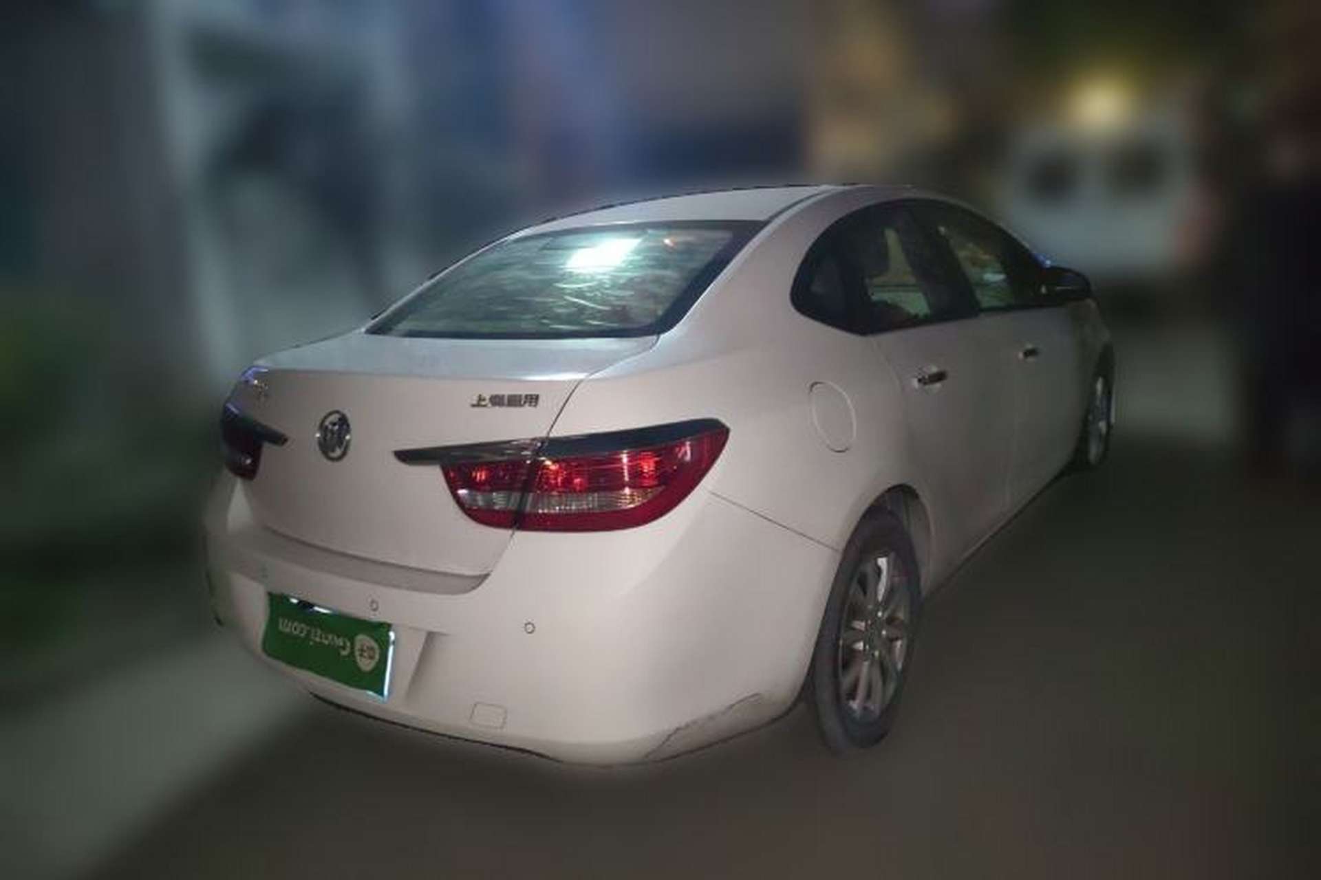 Used Buick GT 2013 GT 1.6L Automatic Fashion Edition Rear Right 45 Deg