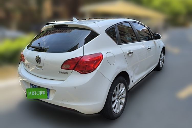 Used Buick GT 2013 XT 1.6L Automatic Fashion Edition Rear Right 45 Deg