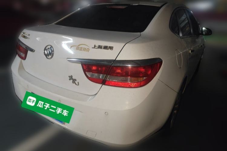 Used Buick GT 2013 GT 1.6L Automatic Fashion Edition Rear Right 45 Deg