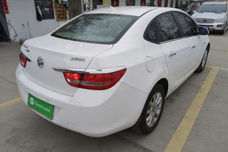 Used Buick GT 2013 GT 1.8L Automatic Fashion Edition Rear Right 45 Deg