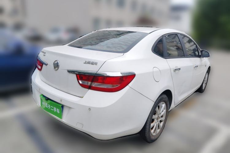 Used Buick GT 2013 GT 1.6L Automatic Fashion Edition Rear Right 45 Deg