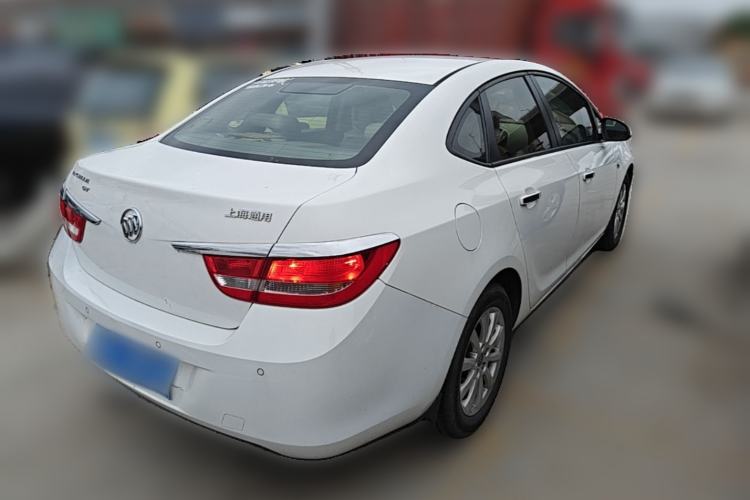 Used Buick GT 2013 GT 1.6L Automatic Fashion Edition Rear Right 45 Deg