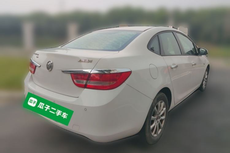 Used Buick GT 2013 GT 1.6L Automatic Fashion Edition Rear Right 45 Deg