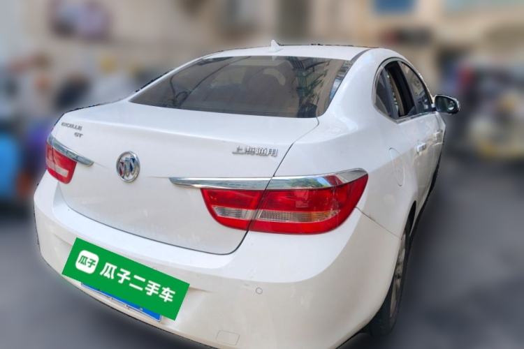 Used Buick GT 2013 GT 1.6L Automatic Fashion Edition Rear Right 45 Deg