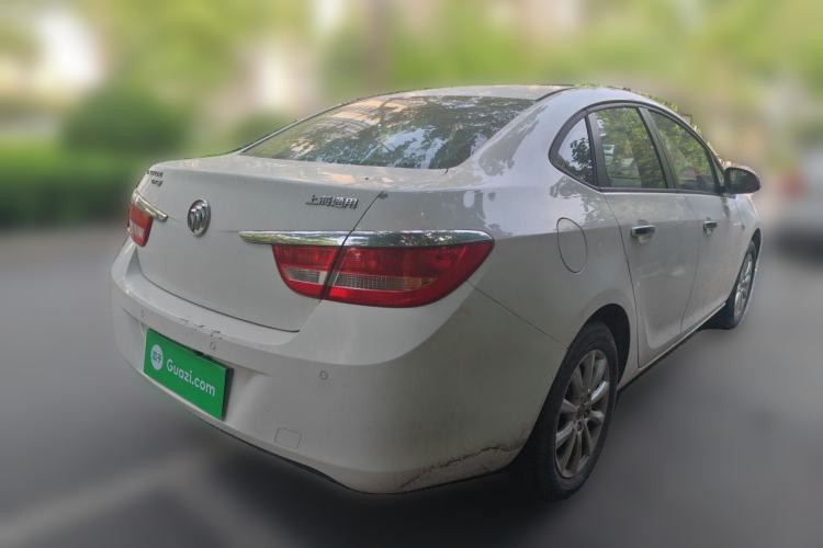 Used Buick GT 2013 GT 1.6L Automatic Fashion Edition Rear Right 45 Deg