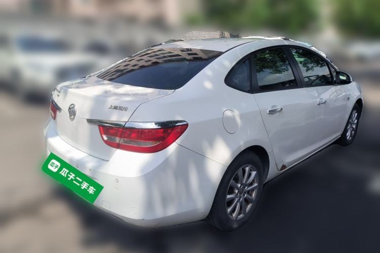 Used Buick GT 2013 GT 1.6L Automatic Fashion Edition Rear Right 45 Deg