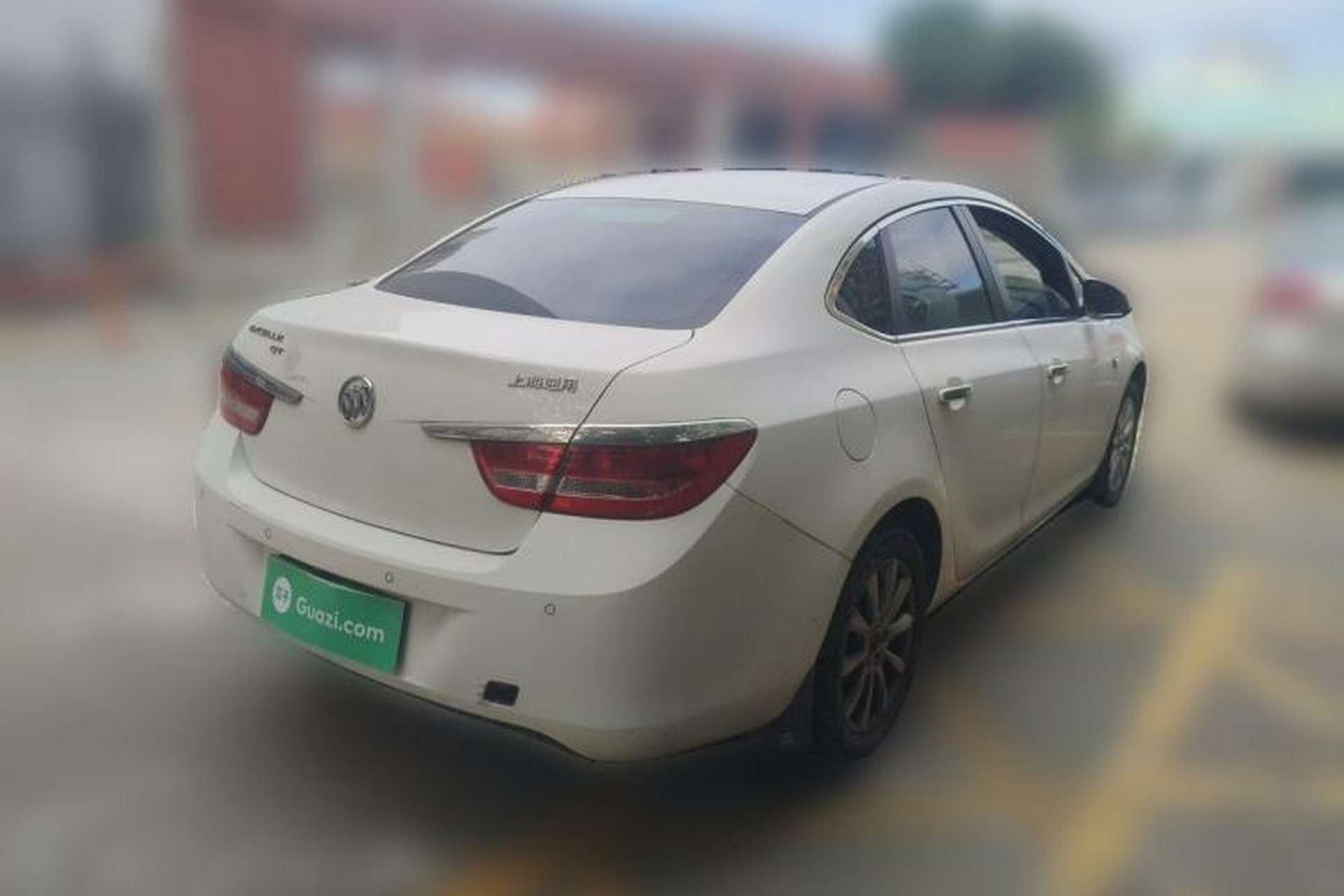 Used Buick GT 2013 GT 1.6L Automatic Fashion Edition Rear Right 45 Deg