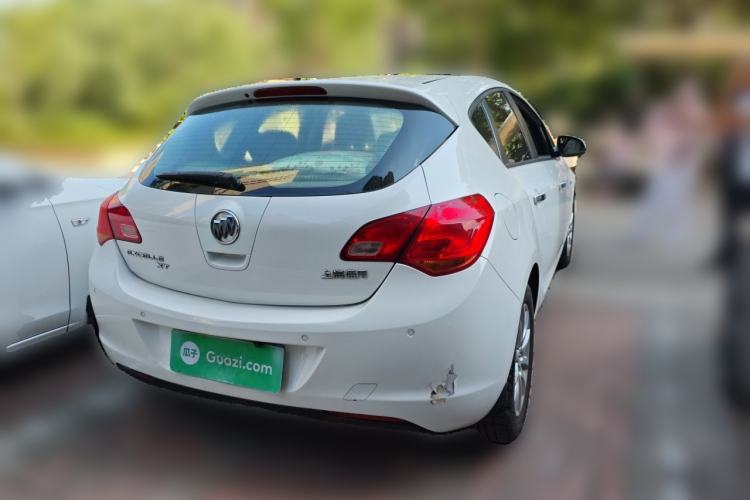 Used Buick GT 2013 XT 1.6L Automatic Fashion Edition Rear Right 45 Deg