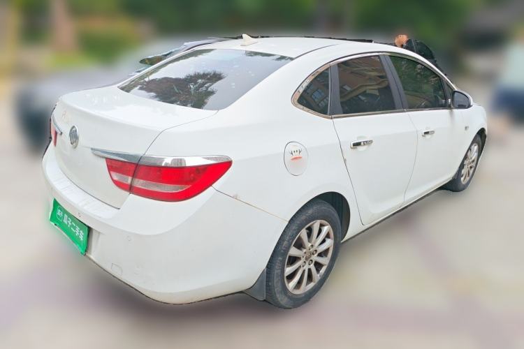 Used Buick GT 2013 GT 1.6L Automatic Fashion Edition Rear Right 45 Deg