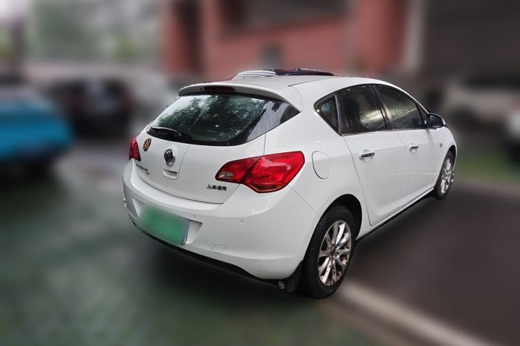 Used Buick GT 2013 XT 1.6L Automatic Fashion Edition Rear Right 45 Deg