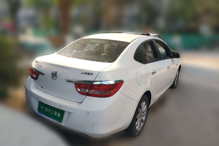 Used Buick GT 2013 GT 1.6L Automatic Fashion Edition Rear Right 45 Deg