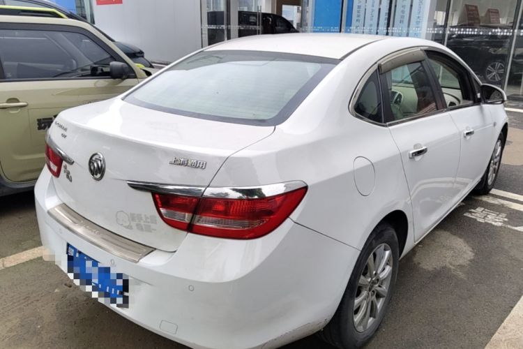 Used Buick GT 2013 GT 1.6L Automatic Fashion Edition Rear Right 45 Deg