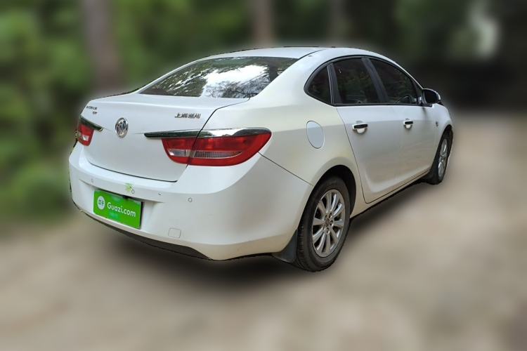 Used Buick GT 2013 GT 1.6L Automatic Fashion Edition Rear Right 45 Deg