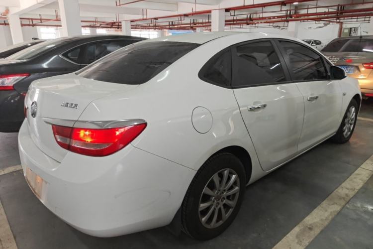 Used Buick GT 2013 GT 1.6L Automatic Fashion Edition Rear Right 45 Deg