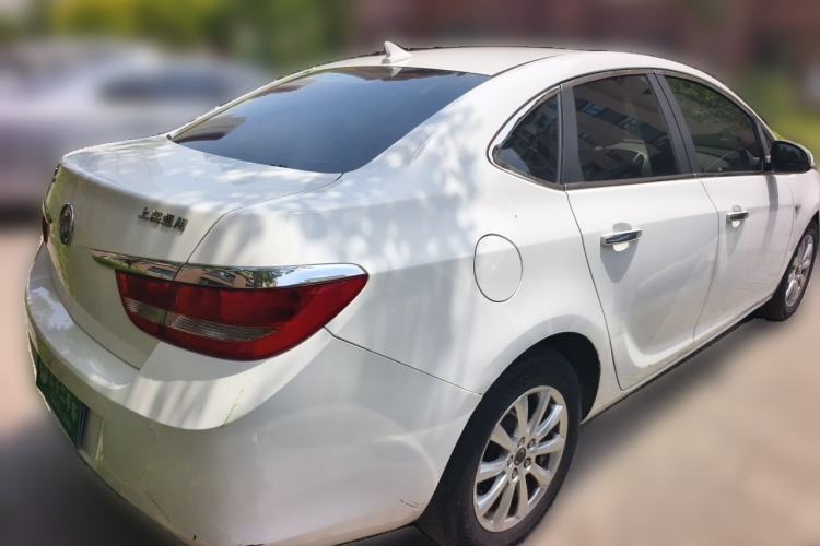 Used Buick GT 2013 GT 1.6L Automatic Fashion Edition Rear Right 45 Deg