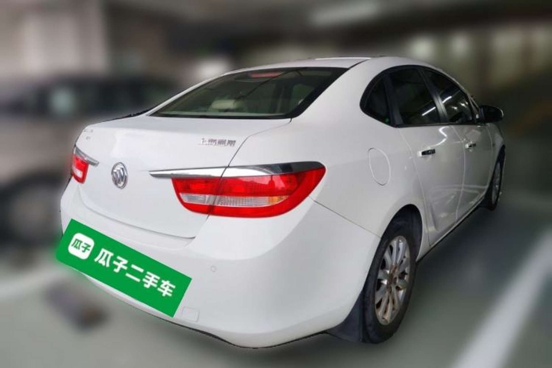 Used Buick GT 2013 GT 1.6L Automatic Fashion Edition Rear Right 45 Deg
