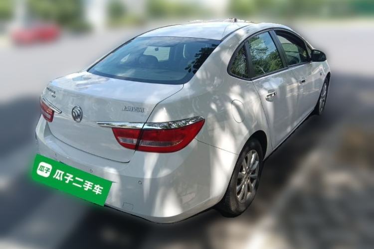 Used Buick GT 2013 GT 1.6L Automatic Fashion Edition Rear Right 45 Deg