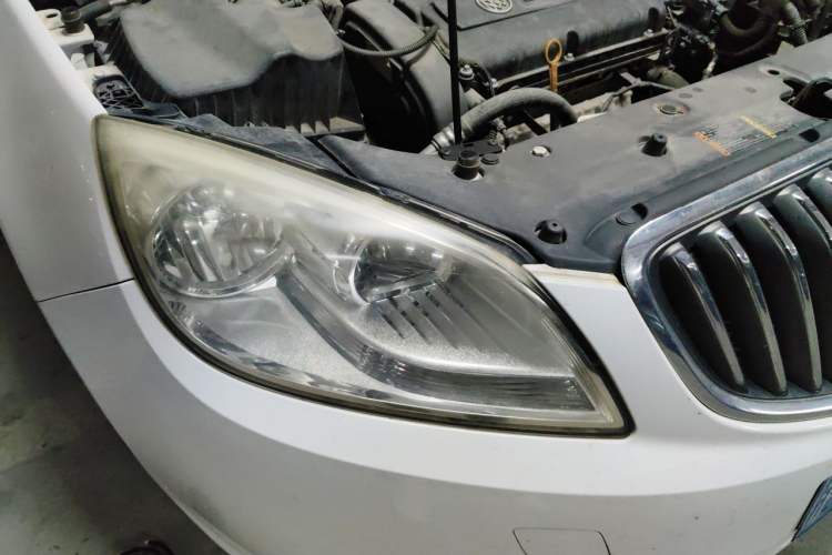 Used Buick GT 2013 GT 1.6L Manual Entry-Level Model Right Front Headlight