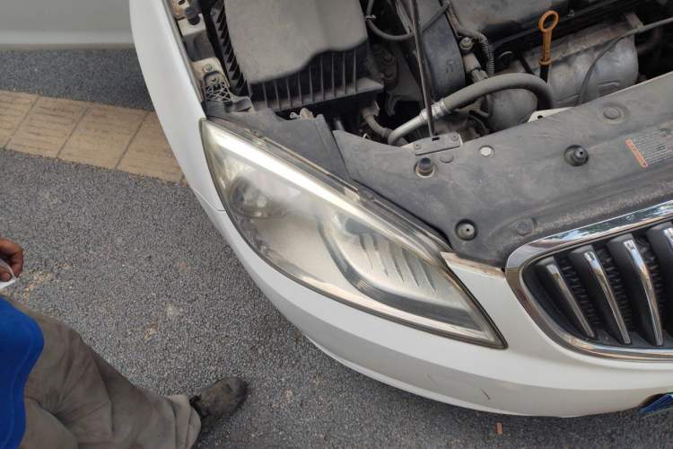 Used Buick GT 2013 GT 1.6L Manual Entry-Level Model Right Front Headlight