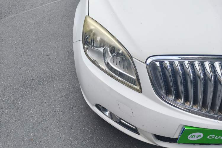 Used Buick GT 2013 GT 1.6L Automatic Fashion Edition Right Front Headlight