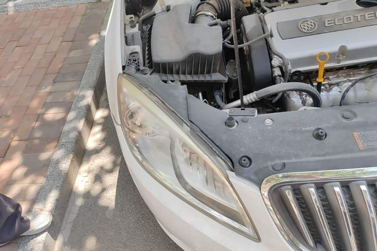 Used Buick GT 2013 GT 1.6L Automatic Fashion Edition Right Front Headlight