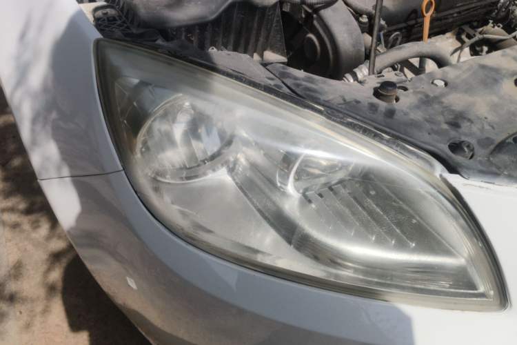 Used Buick GT 2013 GT 1.6L Manual Entry-Level Model Right Front Headlight