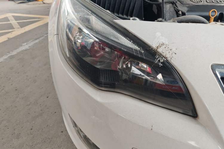 Used Buick GT 2013 XT 1.6L Manual Entry-Level Model Right Front Headlight