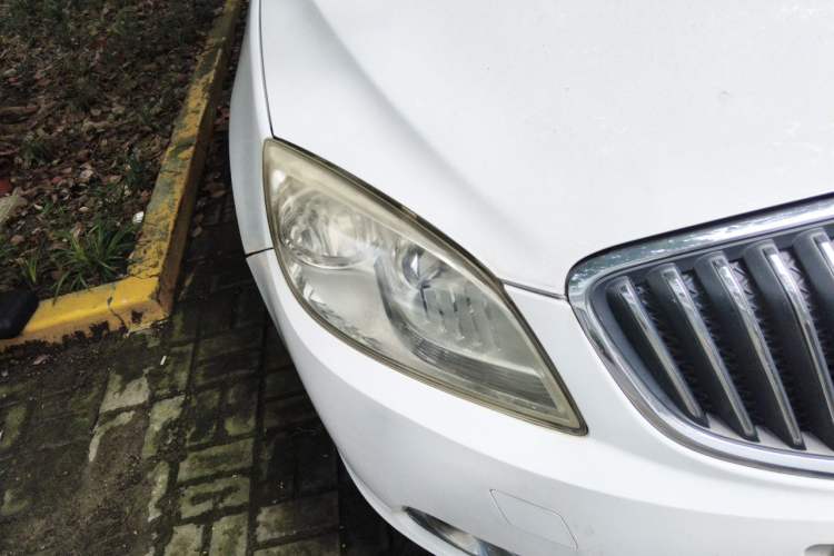 Used Buick GT 2013 GT 1.6L Automatic Fashion Edition Right Front Headlight