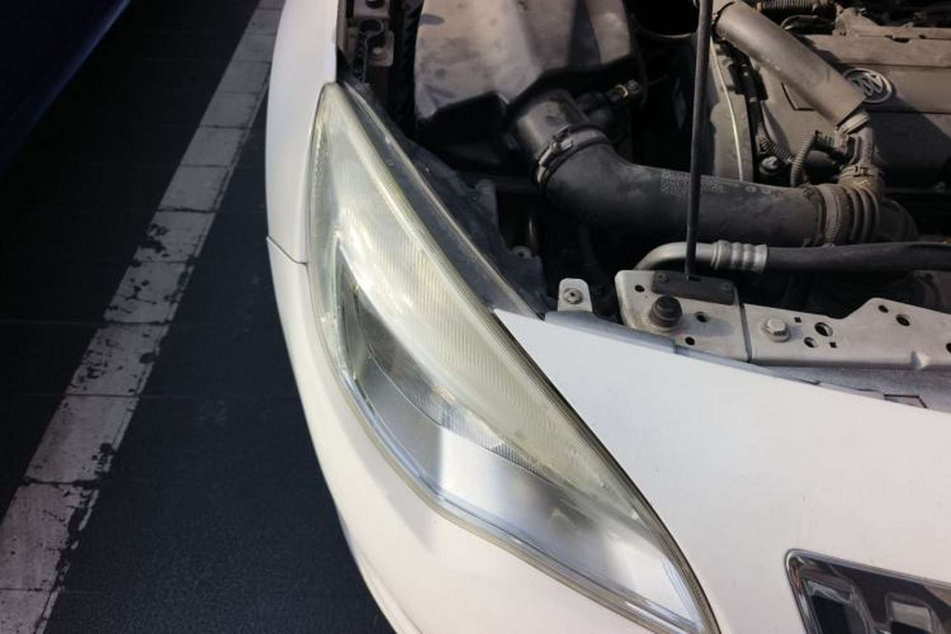 Used Buick GT 2013 XT 1.6T Automatic Fashion Sport Edition Right Front Headlight
