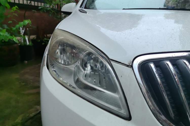 Used Buick GT 2013 GT 1.6L Automatic Fashion Edition Right Front Headlight