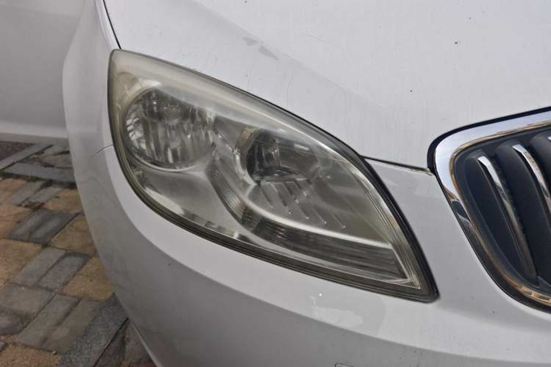 Used Buick GT 2013 GT 1.6L Manual Entry-Level Model Right Front Headlight