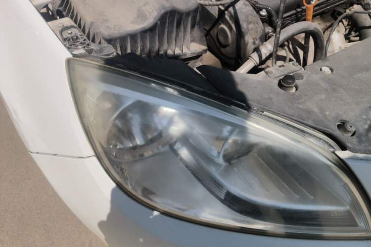 Used Buick GT 2013 GT 1.6L Manual Comfort Edition Right Front Headlight