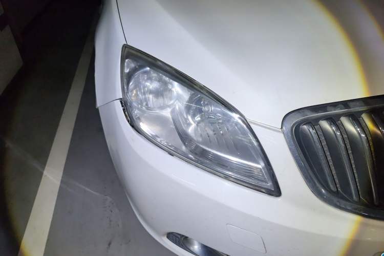 Used Buick GT 2013 GT 1.6L Automatic Fashion Edition Right Front Headlight