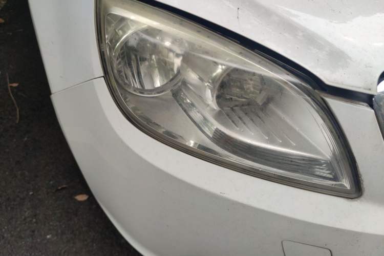 Used Buick GT 2013 GT 1.6L Automatic Fashion Edition Right Front Headlight