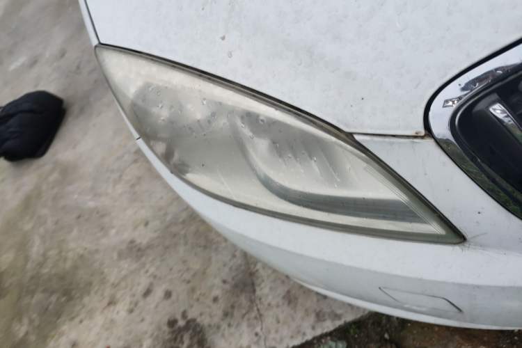 Used Buick GT 2013 GT 1.6L Manual Comfort Edition Right Front Headlight