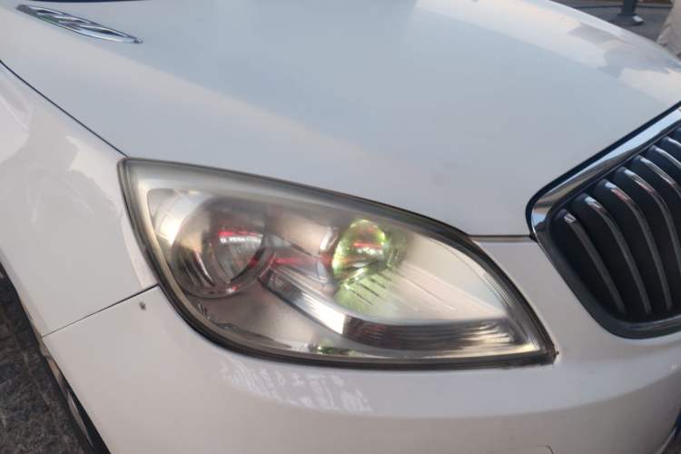 Used Buick GT 2013 GT 1.6L Automatic Fashion Edition Right Front Headlight