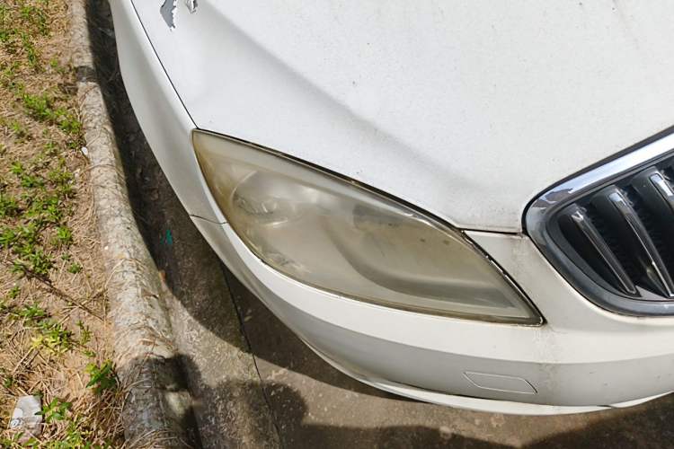Used Buick GT 2013 GT 1.6L Automatic Fashion Edition Right Front Headlight